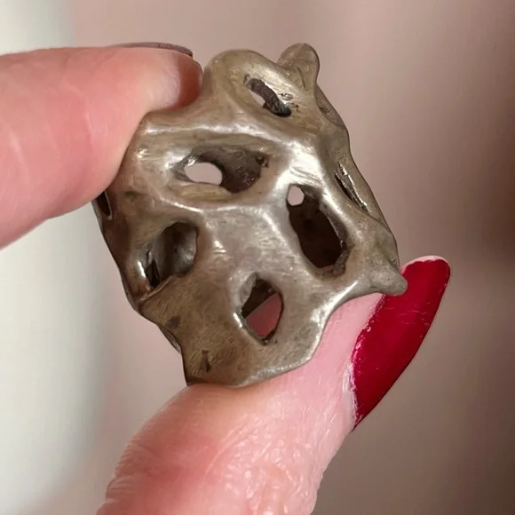 Vintage Heavy sterling silver Brutalist Rustic Goth Mobwife thick Wide Band - Picture 5 of 17